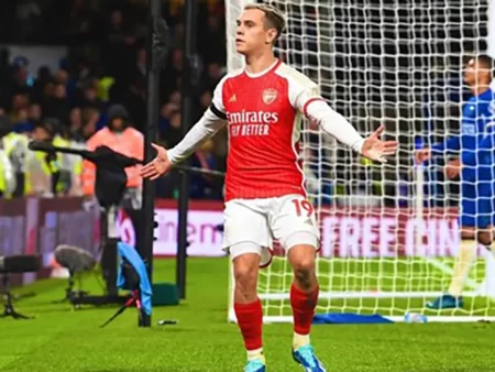 Arsenal ngừng sử dụng đồ thừa Chelsea: Khi “Pháo thủ” muốn tạo bản sắc riêng!