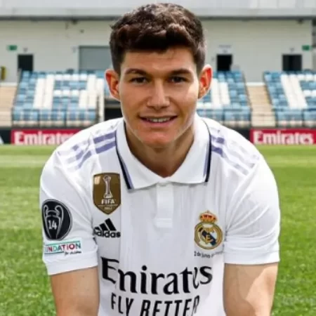 Fran García trở thành tâm điểm tranh luận tại Real Madrid sau trận
