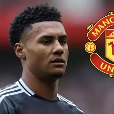 Ollie Watkins chuyển đến MU? Bom tấn thay thế Hojlund đang hình thành!