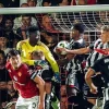 Man Utd thua Grimsby Town: Onana mắc sai lầm, Mainoo bỏ lỡ cơ hội, Amorim đối mặt áp lực