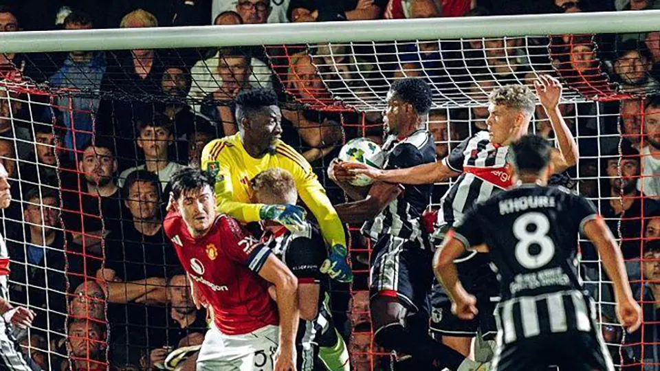 Man Utd Thua Grimsby Town