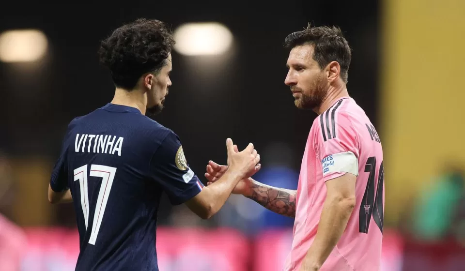 Cựu Sao Premier League Chỉ Trích Messi