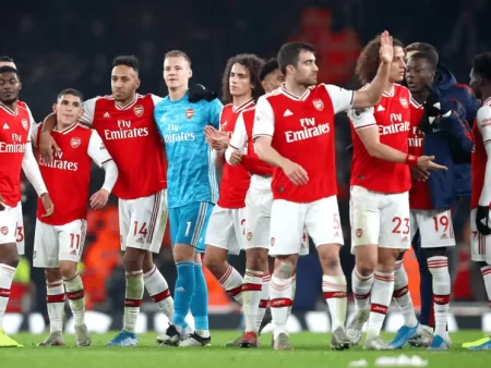 Arsenal có cơ hội vô địch Ngoại hạng Anh lớn mùa này