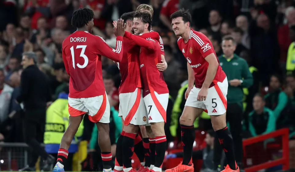 Man Utd hồi sinh mạnh mẽ