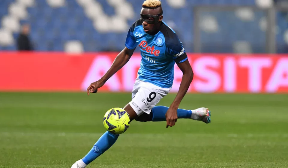 Osimhen bùng nổ Champions League