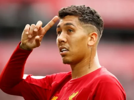 Liverpool đang trải qua “khủng hoảng” thiếu Firmino: Khi hàng công tan nát
