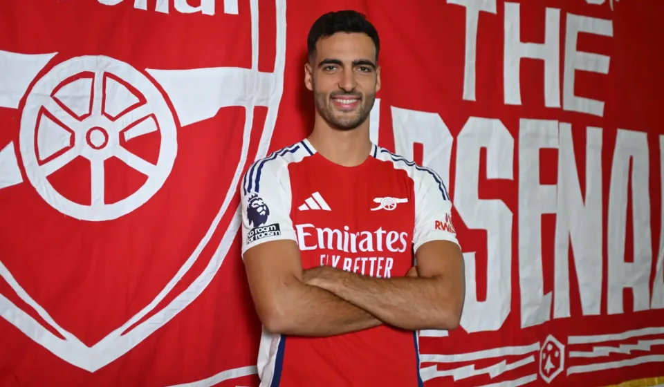 Mikel Merino số 9 Arsenal