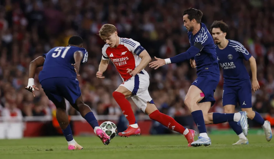 Arsenal và 5 ông lớn C11