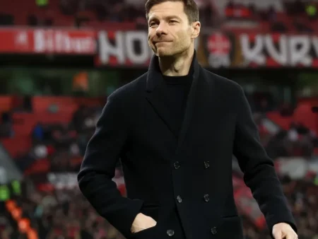 Real Madrid sa thải Xabi Alonso sau thất bại trước Barcelona
