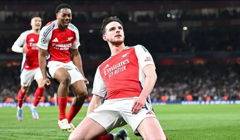 Arsenal soán ngôi ứng viên C1