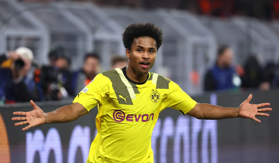 mục tiêu MU trì hoãn hợp đồng1