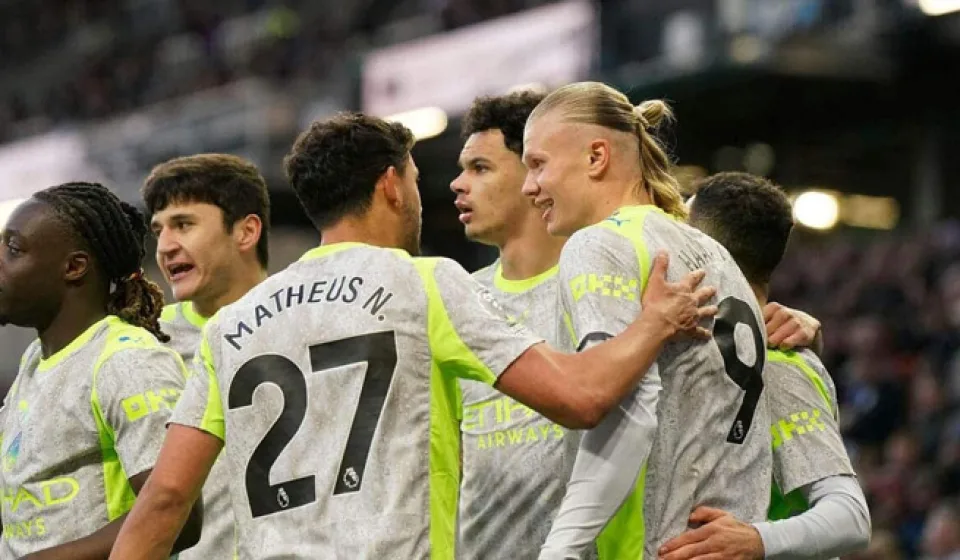 Man City thắng tối thiểu Burnley