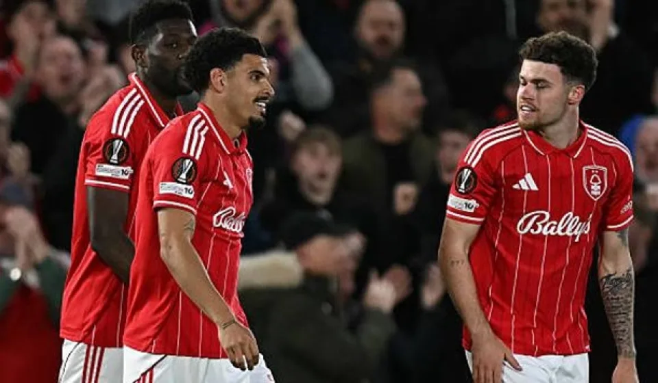 nottingham forest vào bán kết europa league