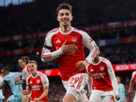 Arsenal thắng kiểu Mourinho: Pháo thủ tiến gần ngai vàng Ngoại hạng Anh