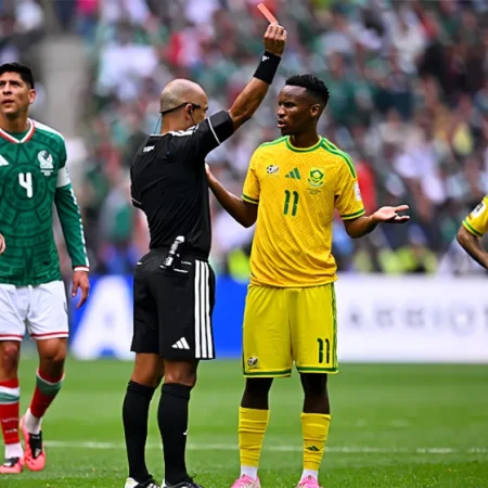 3 thẻ đỏ World Cup 2026: Bài học đắt giá từ trận khai mạc