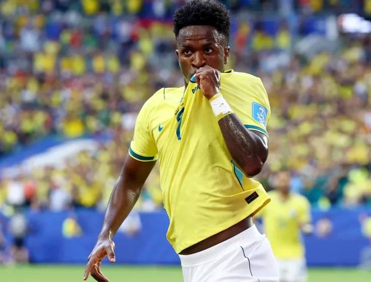 Neymar trở lại Brazil 2026: Bật khóc trong ngày tái xuất sau 981 ngày chờ đợi