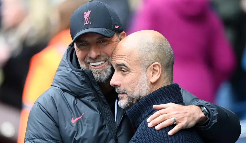 Pep Guardiola đối đầu Klopp