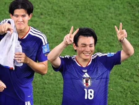 Nhật Bản gặp Brazil World Cup: Cầm hòa Thụy Điển, chờ đại chiến vòng 32 đội
